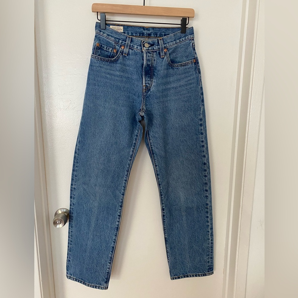 Levi’s 501 90s Jean in Drew Me In, Medium Wash, Size 24x30”